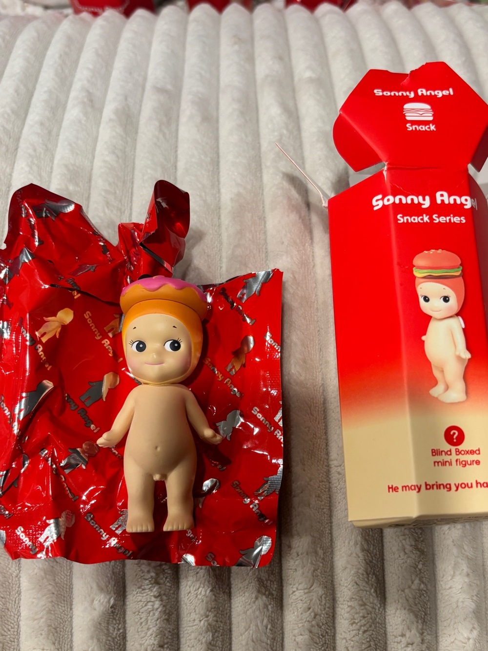 Sonny Angel Snack Series: Donut